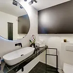 Apartmán Deluxe Black Orchid Baltic Concept Dźwirzyno