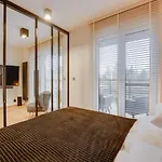 Apartmán Deluxe Black Orchid Baltic Concept *