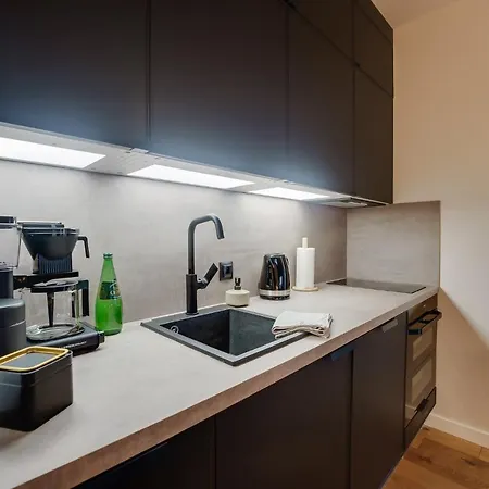 Apartamento Deluxe Black Orchid Baltic Concept