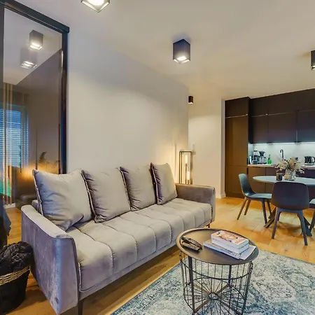 Apartmán Deluxe Black Orchid Baltic Concept *