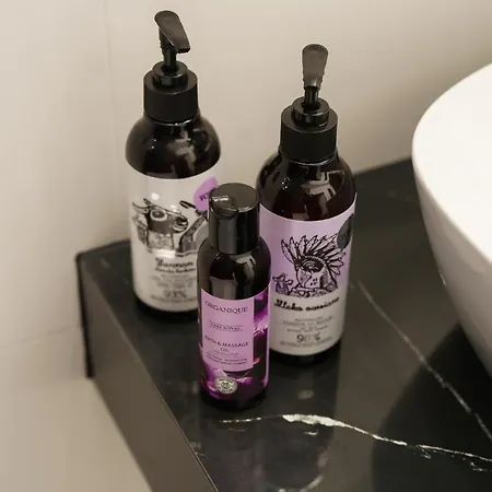 Deluxe Black Orchid Baltic Concept ジビジノ