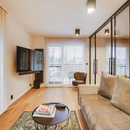 Deluxe Black Orchid Baltic Concept アパート ジビジノ