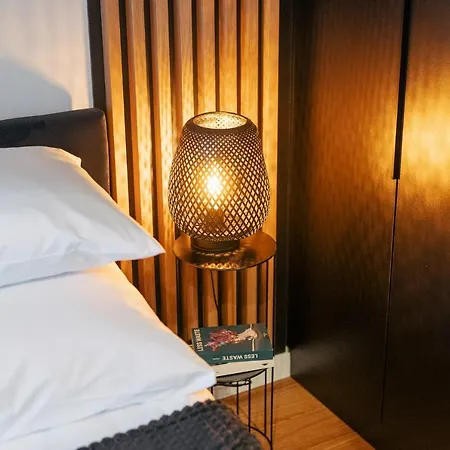 アパート Deluxe Black Orchid Baltic Concept ジビジノ