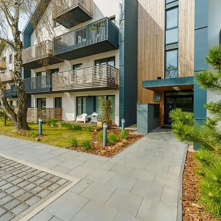 Deluxe Black Orchid Baltic Concept * ジビジノ